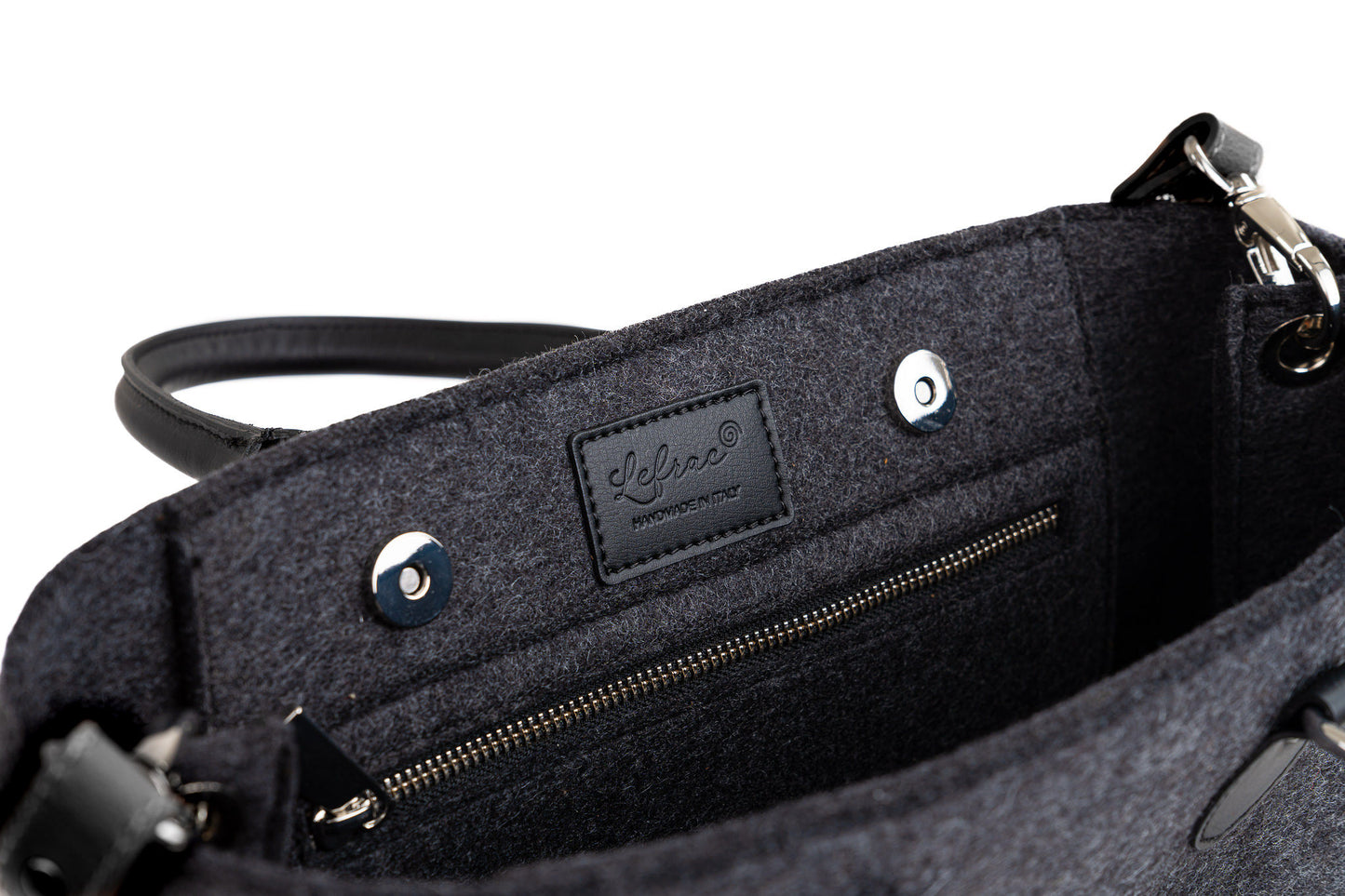 Elegant EMMA bag in merino wool felt with vegan leather. Detachable strap, 2 pockets, magnetic closure. Ideal for work, shopping, or outings. -Lefrac