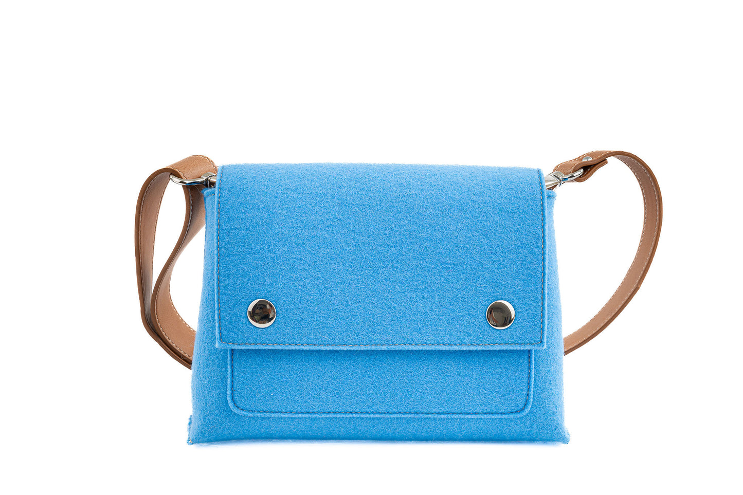 JOY Light Blue Crossbody Bag: Small, ergonomic, and stylish with three pockets (2 external, 1 internal) for organizing essentials. Features an adjustable vegan leather strap, flap closure with magnetic buttons, and a Lefrac logo pendant. Handmade in Italy, includes a dust bag.